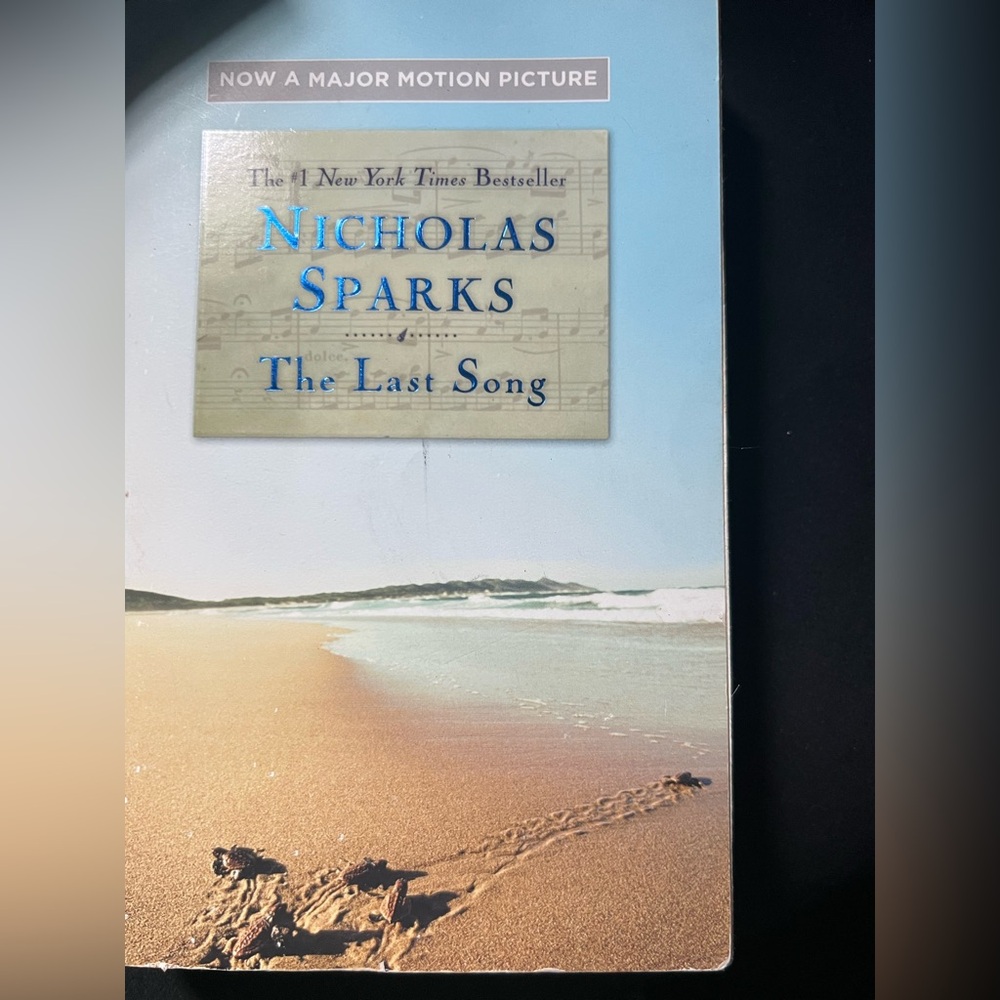 The Last Song by Nicholas Sparks Book
